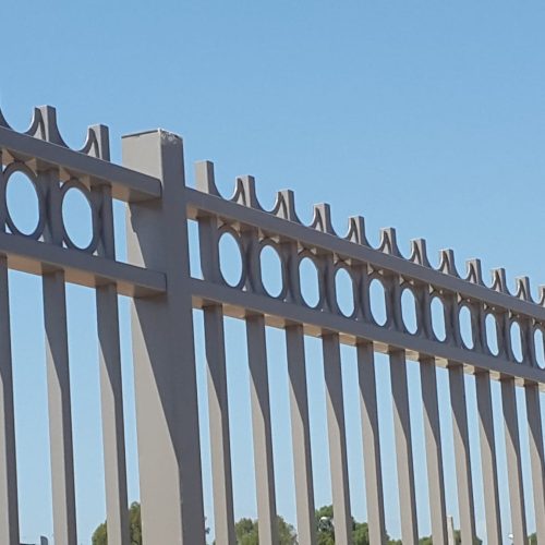 מעקות – לקירות פיתוח ולבתים משותפים (1)